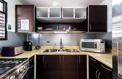Sabana Abajo Casa | By Airport-Beach | Central AC | Parking | Backyard