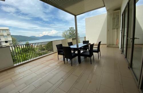 Batu Ferringhi Apartamento | BY THE SEA - Penthouse 3 bedroom