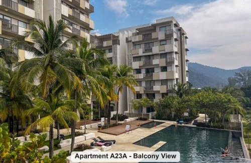 Batu Ferringhi Apartamento | By the Sea- Pool and Sea View