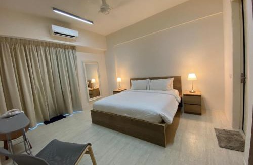 Batu Ferringhi Apartamento | By The Sea - UBTS SMART ENTERPRISE