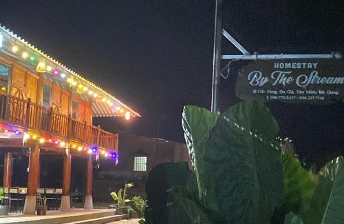 Yen Minh Casa | By The Stream Homestay