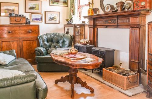 Selsey Casa | Byeways - Railway Carriage
