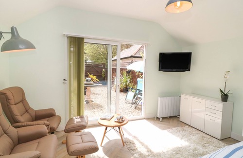Illogan Cabaña | BYGHAN THORNTON, pet friendly, character holiday cottage in Illogan