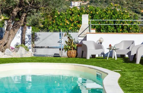 Santa Maria Navarrese Apartamento | ByNos Pool - Primo Piano