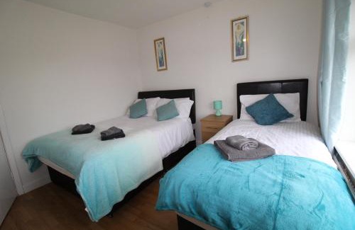 Chesterfield Casa | Byron House