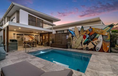 Byron Bay Casa | Byron Sunrise - 4 BR retreat with heated pool