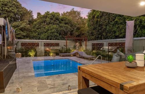 Byron Bay Casa | Byron Sunrise - 4 BR retreat with heated pool