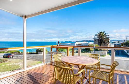 Port Elliot Casa | bythesea-Beachfront cosy fireplace pet friendly