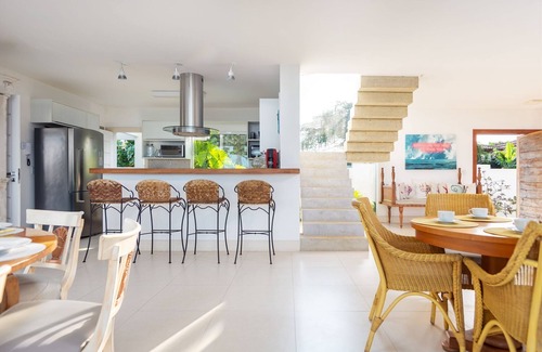 Portal da Ferradura Casa | ¡Bz72! Casa con vistas al mar con 5 suites y piscina