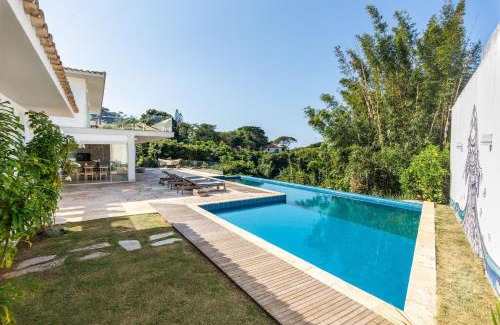 Portal da Ferradura Casa | Bz72! Casa Vista Mar c/5 suites e piscina
