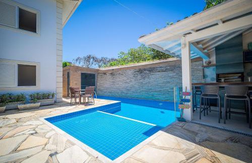 Porto Belo Casa | Bz79 Casa com Piscina e Sauna 180 metros da Praia!
