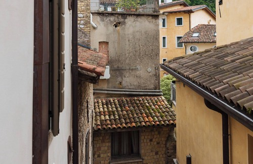 Polcenigo Apartamento | Cà BIANCA Residence - REFOSCO Apartment - Historical Center POLCENIGO