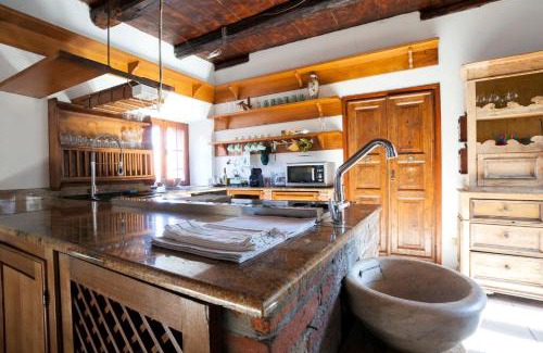 Paruzzaro Casa | Cà delle glicini