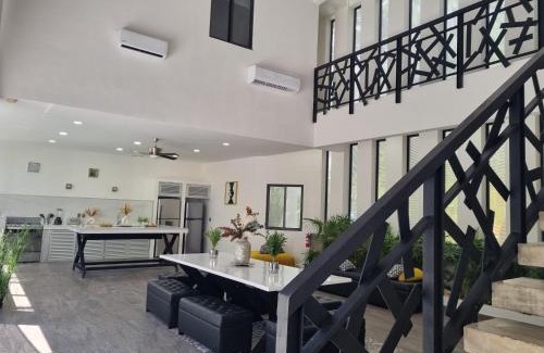 Playacar Villa | Célèbre VILLA VENUS Playacar - 24 Pax