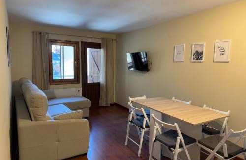Formigal Apartamento | Céntrico apartamento con vistas en Formigal - Entrada 24h sin llaves