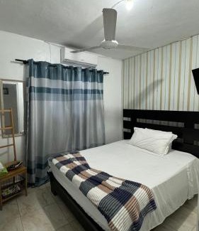 Villa Espana Apartamento | Céntrico con wifi, luz,gas, TV y aire incluido