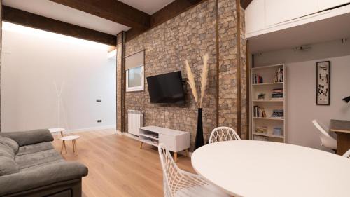 Egia Apartamento | Céntrico, junto a estación de bus/tren, y playas