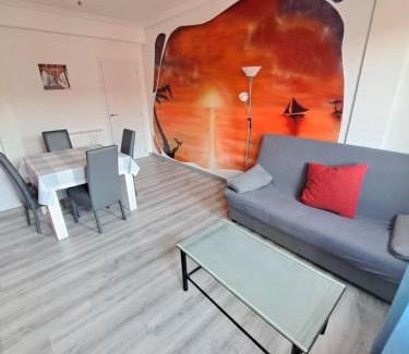 Centro de Logroño Apartamento | céntrico, tranquilo, garaje, colchones visco, ascensor, luminoso y wifi