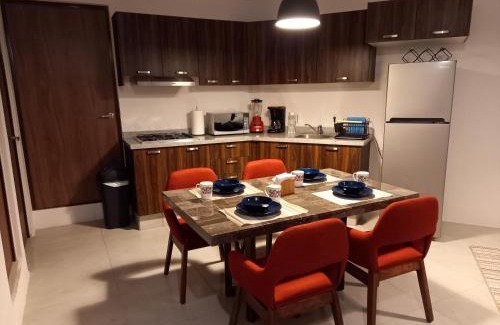 San Juan de Dios Apartamento | Céntrico y estiloso apartamento con Alberca, AC, Seguridad, Aparcamiento y Gym