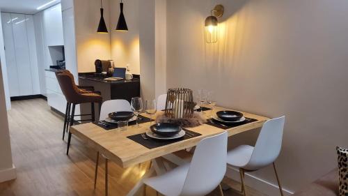 Maria Auxiliadora Apartamento | Cíes Luxury Suitel Lily Rodsen - Love your Stay