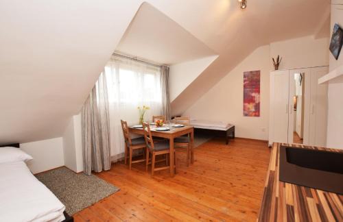Prague 5 Apartamento | Císařka Apartments