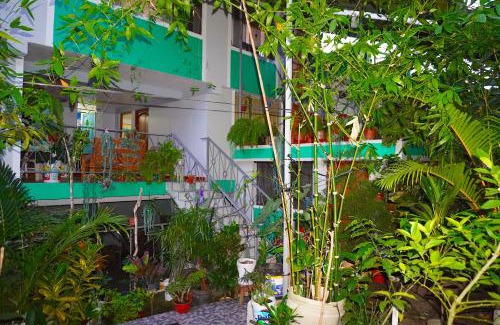Echarate Casa | Cómodo alojamiento con jardín y baño privado-Echarati