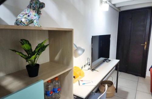 Rio Abajo Apartamento | Cómodo apartamento # 4, Rio abajo cerca de la estación del metro de la Cincuentenario