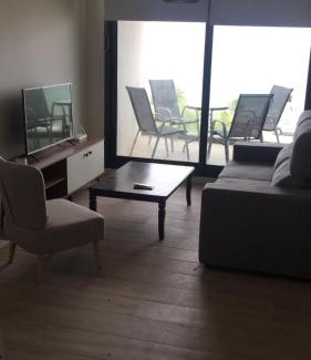 Piriapolis Apartamento | Cómodo apartamento frente al Mar