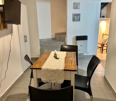 Alta Gracia Apartamento | Cómodo dúplex en Pasaje Tucumán