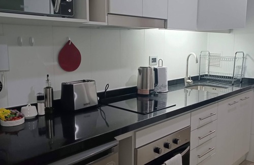 Valdivia Apartamento | Cómodo departamento estudio Isla Teja! A solo pasos del centro de Valdivia.