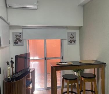 Florida Apartamento | Cómodo Departamento en vicente López para una o dos personas
