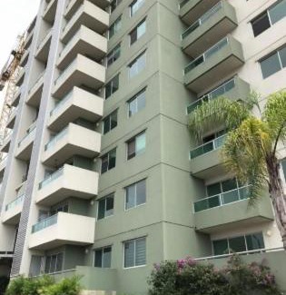 Juan Montalvo Apartamento | Cómodo dpto full equipo 2 hab, seguridad y parqueo privado