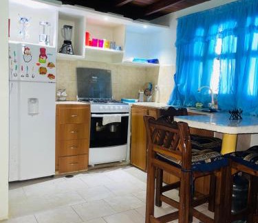 Chichiriviche Apartamento | Cómodo town-house con piscina