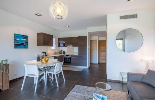 Pinarellu Apartamento | Côté Plage by Interhome