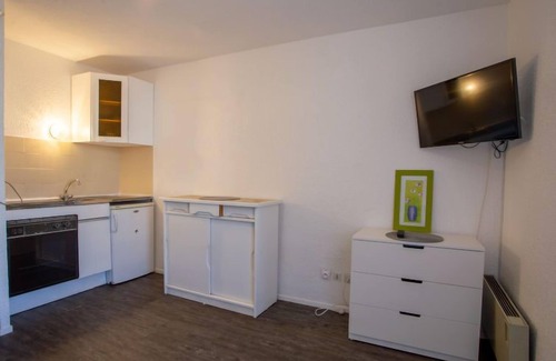 La Faviere Apartamento | Côte d'Azur by Interhome