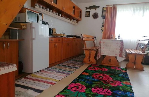 Borsa Cabina | Căbănuța din Pădure