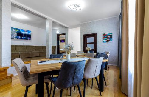 Novaci Casa | Căsuța din Plai