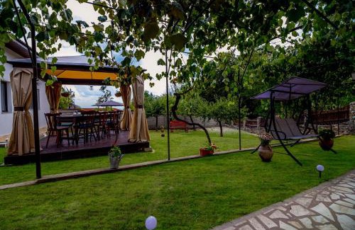 Novaci Casa | Căsuța din Plai