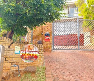 Faerie Glen Casa | C and C GUEST HOUSE/BED AND BREAKFAST