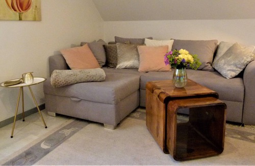 Bunde Apartamento | C + C Huck / High quality holiday apartment. Long-term bookable, inquire about conditions.