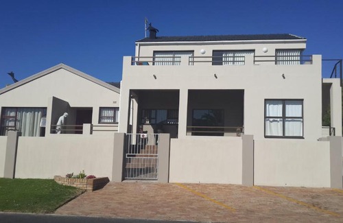 Melkbosstrand Apartamento | C'est La Vie Self Catering Apartment