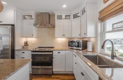 Topsail Beach Casa | C-Maid