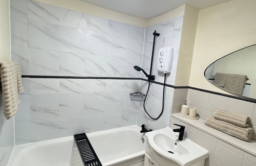 East Wickham Apartamento | C&S Luxe - Work & Explore Stay