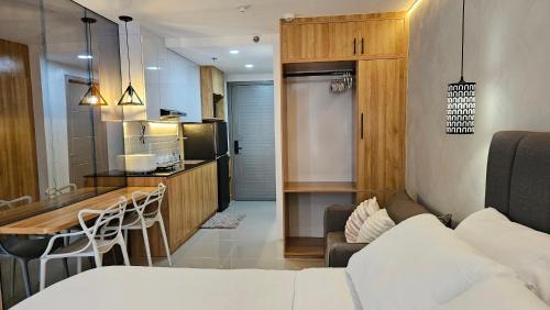Iloilo City Proper Apartamento | C'Scape Suite at Bernwood Towers
