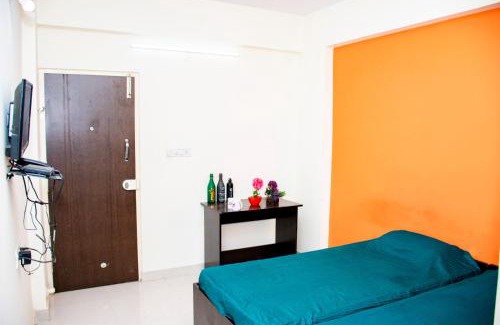 Nanja Reddy Colony Hotel | C Suites - Catania