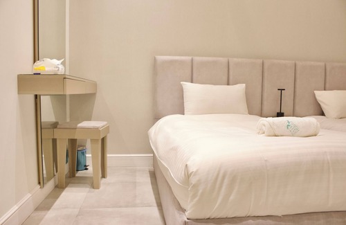 Riyadh Apartamento | C003 - Elegant and Quiet Apartment in Al Malqa