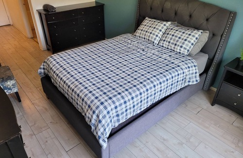Pico - Robertson Hotel | (C04/C06) Beverly Hills Hotel Style 2 Bedroom Suite
