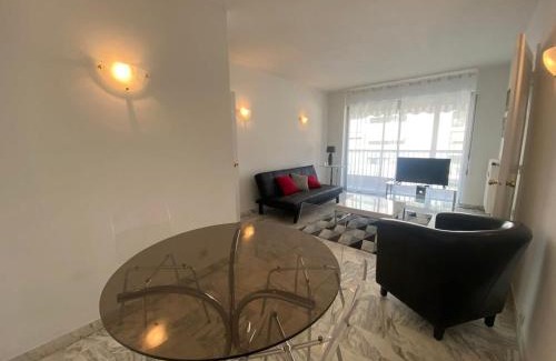 Carnot Apartamento | C062 Appart fonctionne Proche du centre Cannes