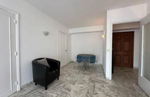 Carnot Apartamento | C062 Appart fonctionne Proche du centre Cannes