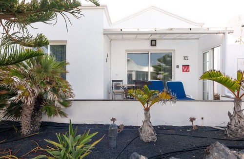 Haria Casa | C1, en pequeño complejo con piscina climatizada comunitaria a 100m del mar